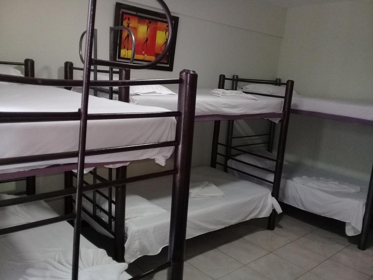 Hostal Ibiza Santa Cruz de La Sierra Buitenkant foto